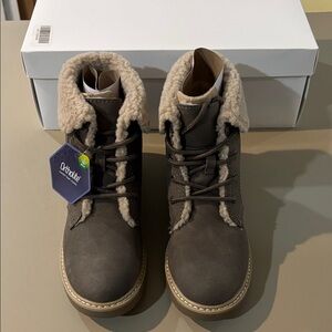 Sonoma Women’s Cozy Tan Fur-Lined Ankle Boots NWT in Box